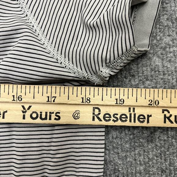 Lululemon Shirt Womens 12 Black White Stripe Swiftly Tech Short Sleeve Running - Picture 8 of 8